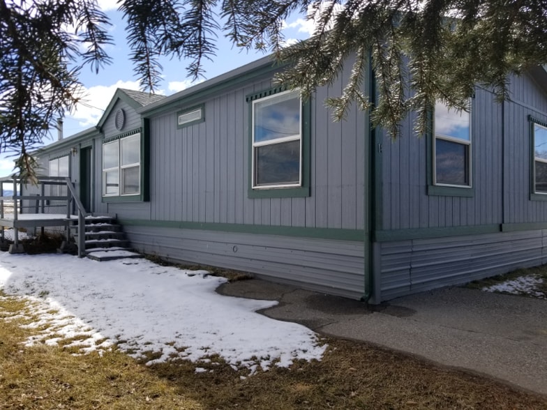 Building Photo - 14 Eastwood Dr