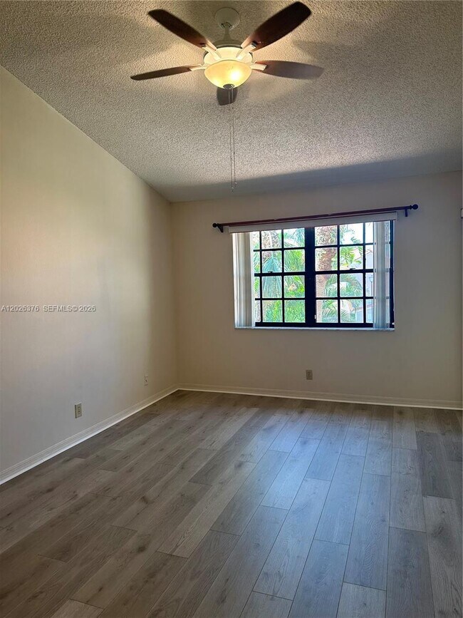 Building Photo - 3176 Arbor Ln