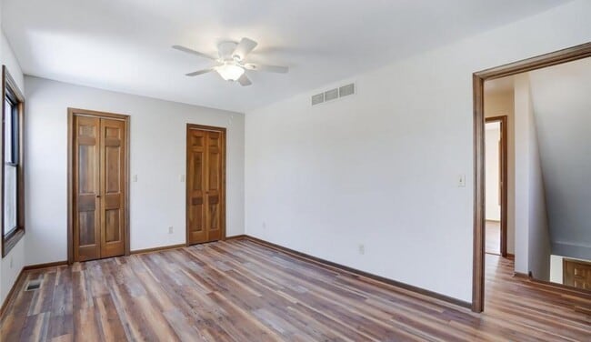 Building Photo - 128 Alpine Dr
