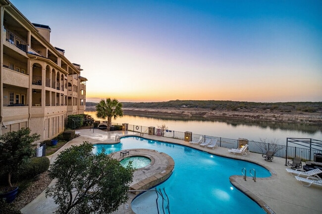 Building Photo - 3404 American Dr