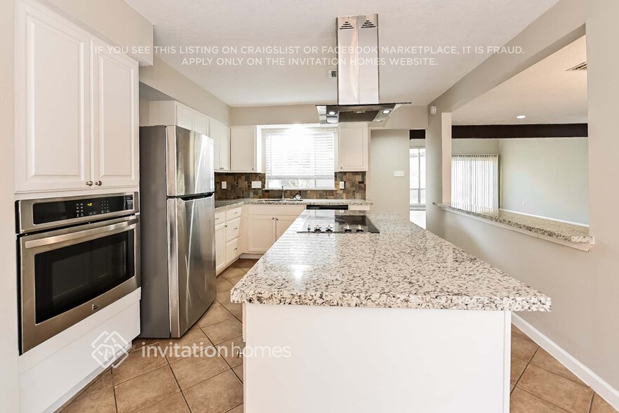 Building Photo - 4607 Sylvan Glen Dr