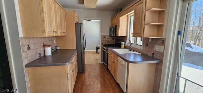 Building Photo - 9 McKinley Pl