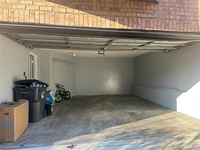 Building Photo - 1411 Vintage Pointe Dr