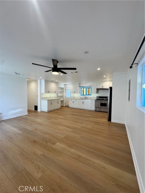 Building Photo - 8109 Cole St