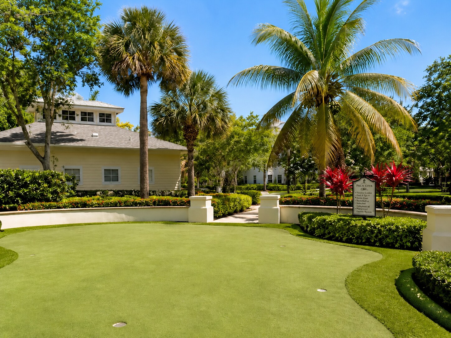 Building Photo - 224 Murcia Dr