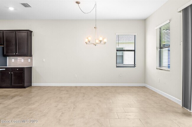 Building Photo - 2323 Great Belt Cir
