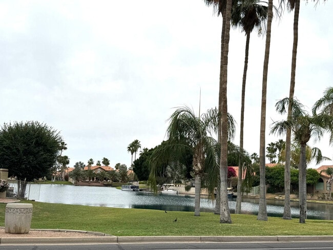 Building Photo - 1518 W Lobster Trap Dr