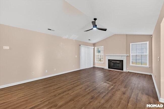 Building Photo - 5205 Carriage Pine Dr