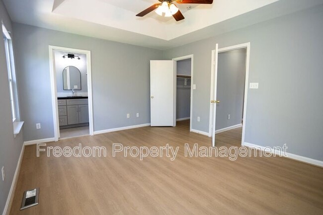 Building Photo - 17286 Wexford Loop