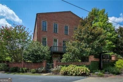 Primary Photo - 100 Founders Mill Ct