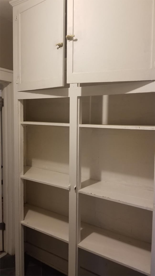 Building Photo - 1409 W Archer St