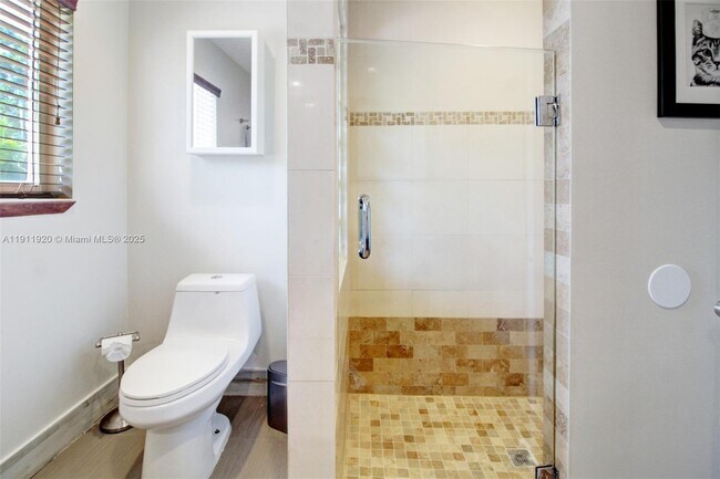 Building Photo - 6900 SW 104th St