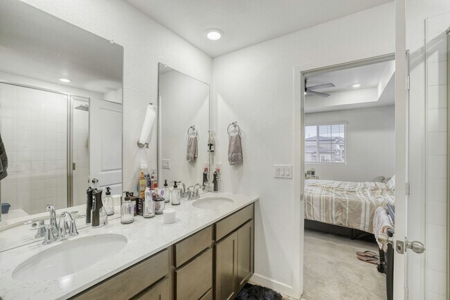 Building Photo - 8991 Hightower St