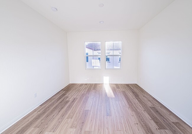 Building Photo - Brand New 3 Bedroom