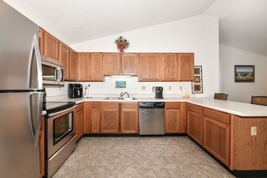 Building Photo - 505 Lawson School Rd