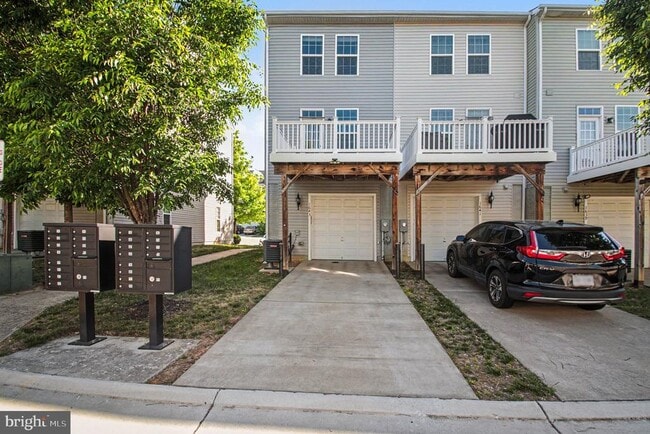 Building Photo - 1643 Dorothy Ln