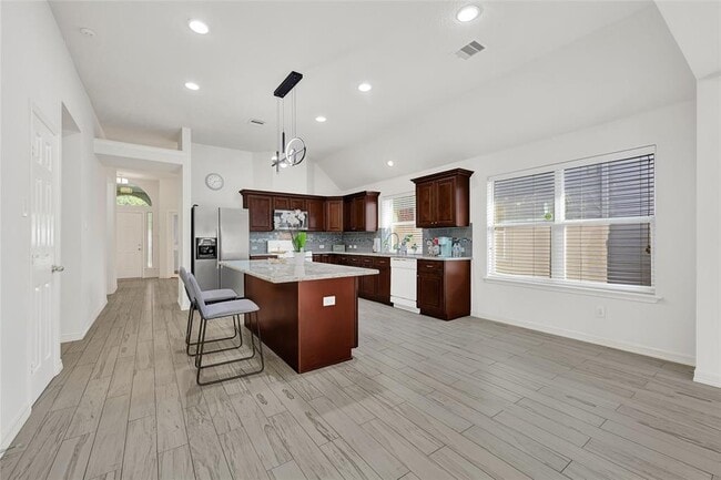 Building Photo - 10823 Coral Garden Ln