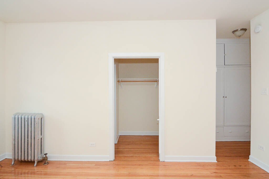 Building Photo - 2737 N Spaulding Ave