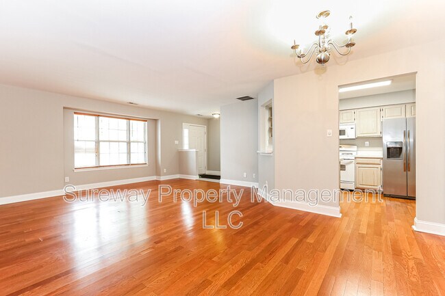 Building Photo - 4406 Aberdeen Ln