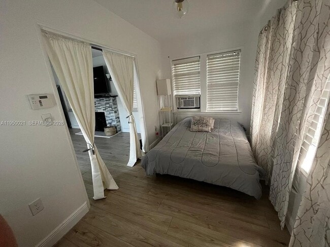 Building Photo - 2049 SW 60th Ct