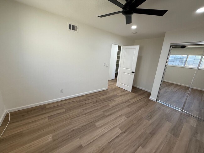 Building Photo - Newly Remodeled Home near Imperial Beach