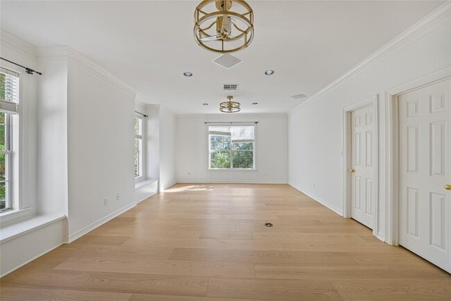 Building Photo - 5305 Cuesta Verde