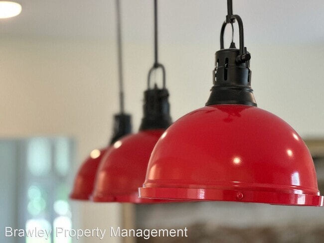 Building Photo - 8 br, 6 bath House - 514 W Kirkwood Ave