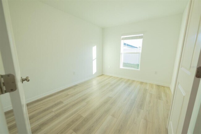 Building Photo - 4124 River Beacon Blvd