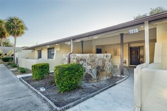 Building Photo - 1515 12th Ct SE