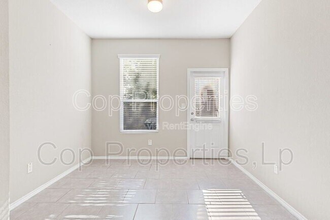 Building Photo - 3811 Quiet Pine