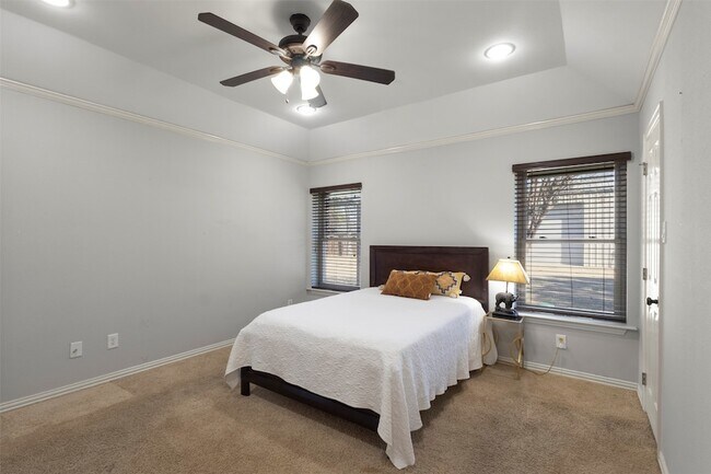 Building Photo - 403 Carolota Ln