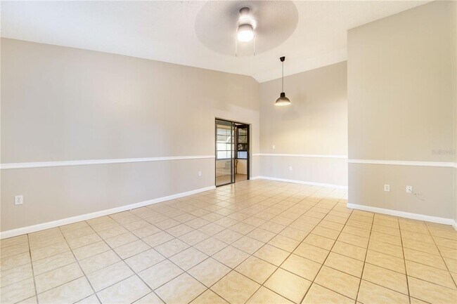 Building Photo - 5107 Old Rd 37