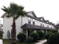 Building Photo - Gilbert House Townhomes