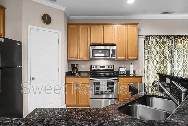 Building Photo - 1519 Thoroughbred Blvd