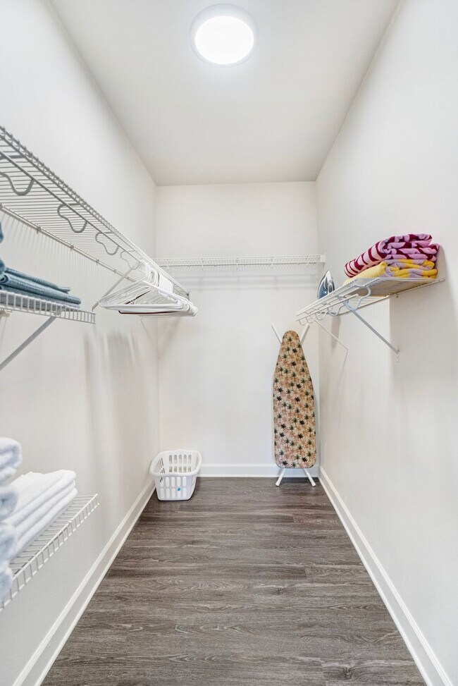 Building Photo - 2212 Brisbane Woods Way