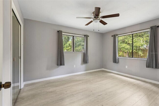 Building Photo - 1716 SW 77th Terrace