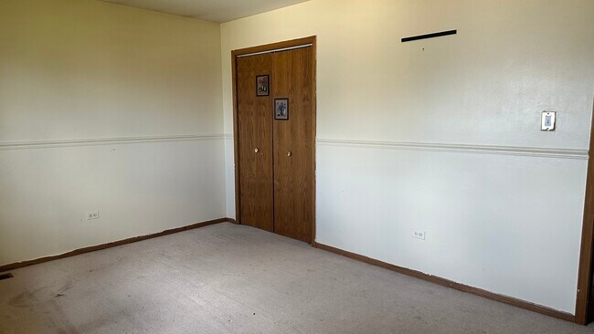 Building Photo - 15720 S 88th Ave