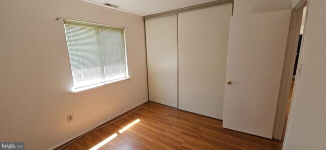 Building Photo - 2408 Adams Ct