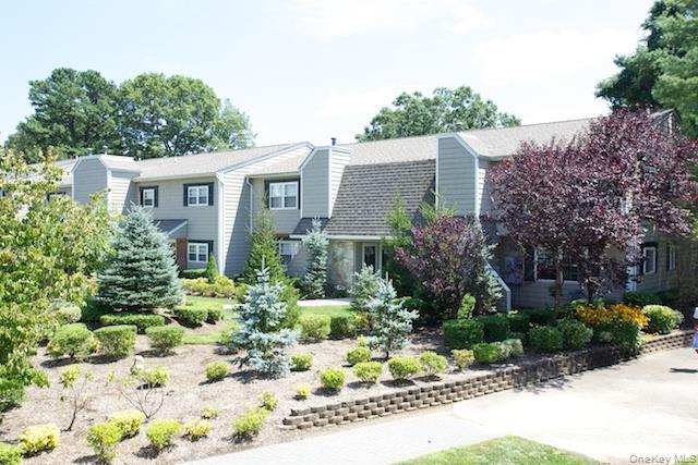 Building Photo - 396 Lake Pointe Dr