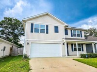 Building Photo - 5249 Peach Dr