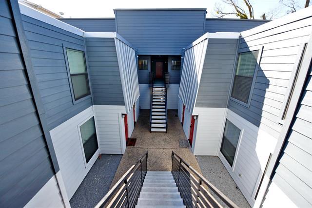 Building Photo - 4033 Gilbert Ave