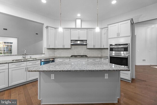 Building Photo - 105 Samjan Cir