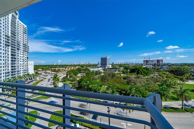 Building Photo - 1830 Radius Dr