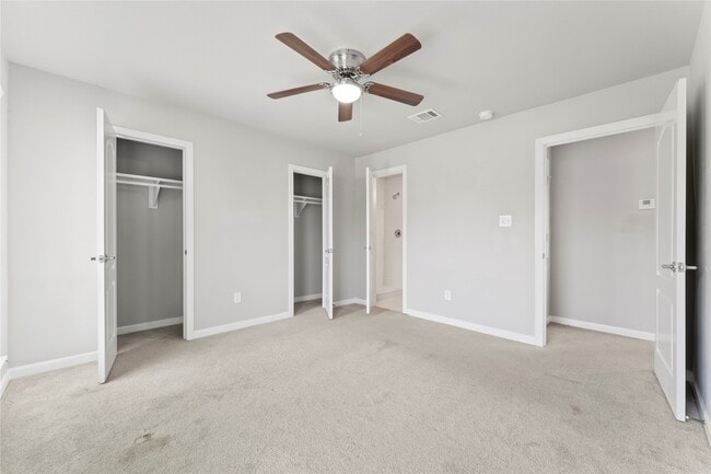 Building Photo - 9130 Vogue Ln