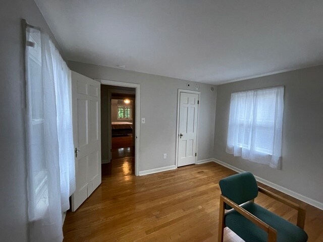 Building Photo - 2571 Ashurst Rd
