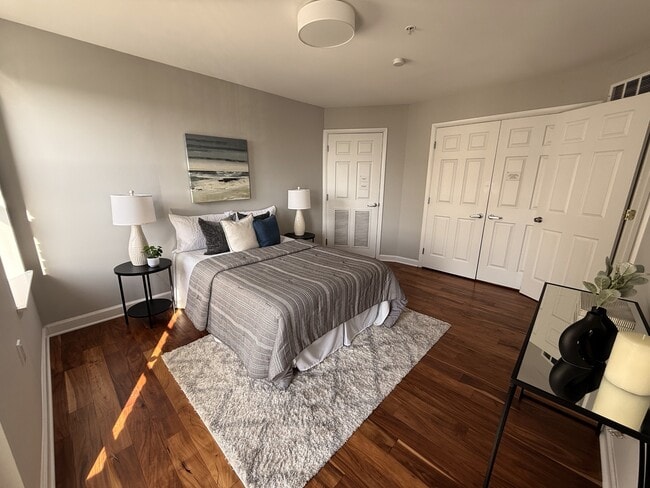 Building Photo - 1308 Clifton St NW