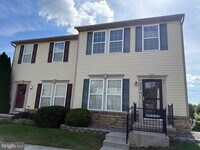 Building Photo - 634 Tantallon Ct