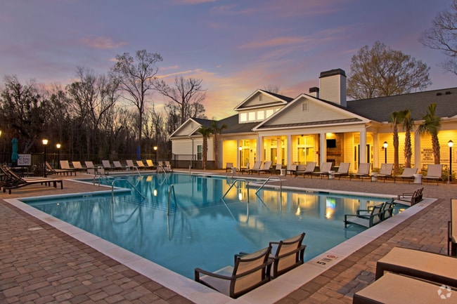 Building Photo - Bluewater at Boltons Landing