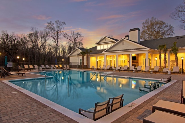 Building Photo - Bluewater at Boltons Landing