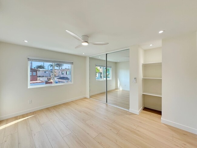 Building Photo - Beautiful 2BD/2BA Fully Remodeled w/ Reserved Parking & AC in Mission Beach!